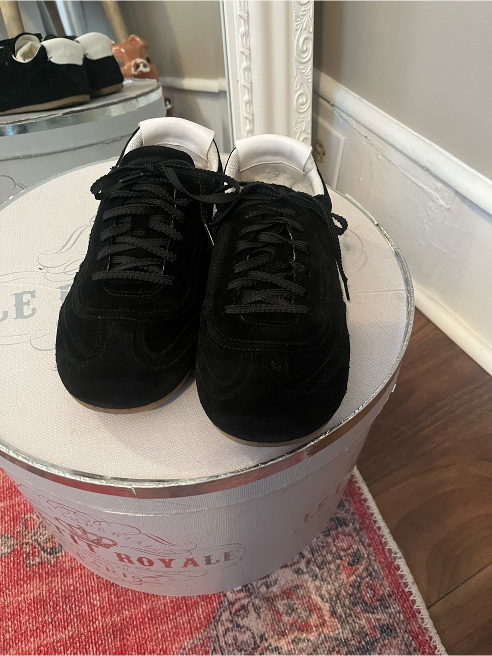 ALOHAS Black Suede Sneakers with White Collar